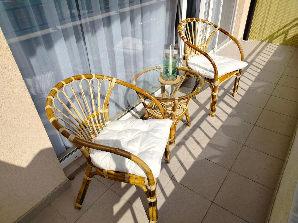 Apartment Daisy Grand Kamelia 阳光海滩 外观 照片